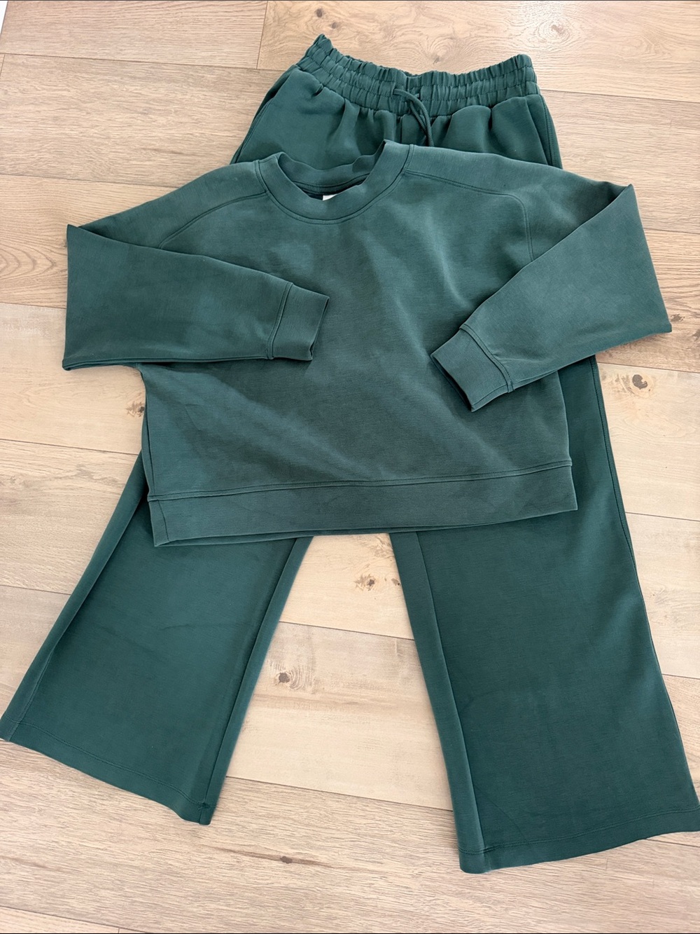 all in motion Forest Green Women's Sweatpants & Crewneck Set